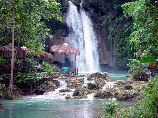 matutinao nature park cebu - kawasan water falls